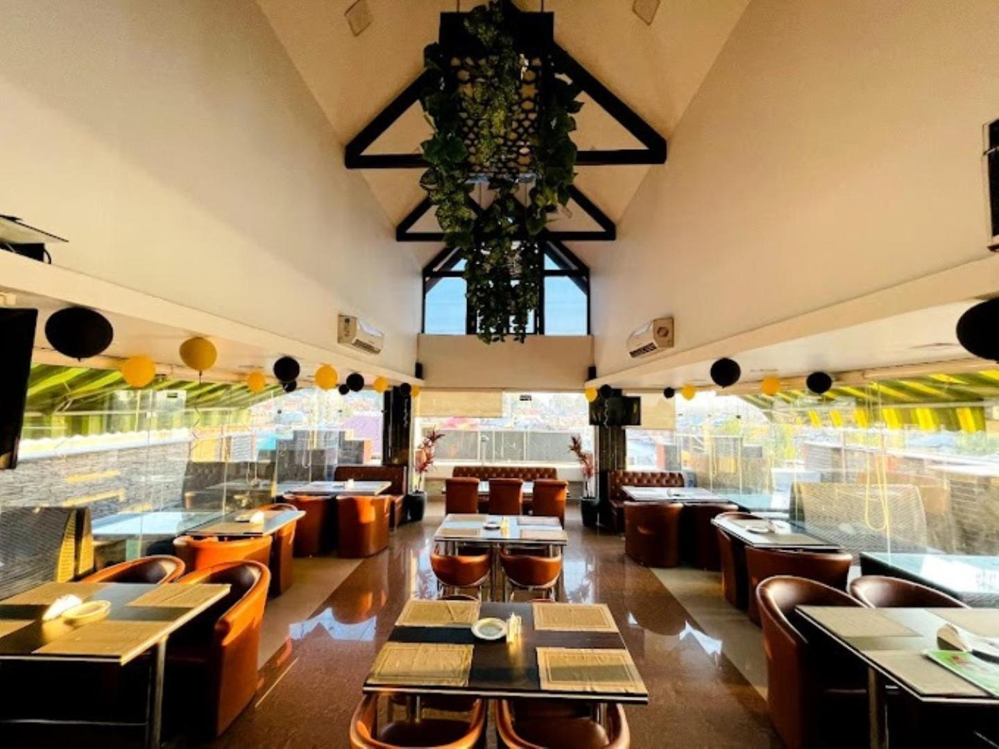 Hotel Bliss , 安南塔那加 外观 照片